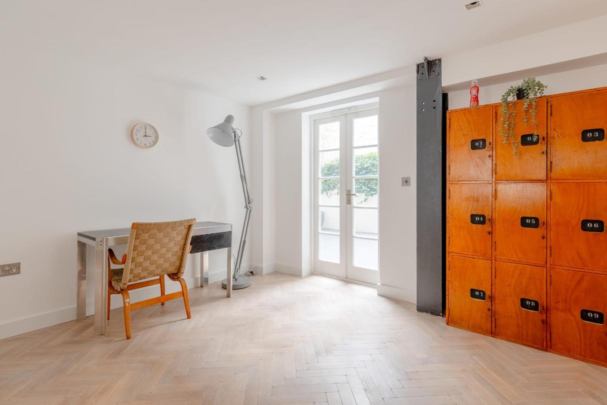 Apartment Sleek & Stylish 2bd Flat - Warren Street *